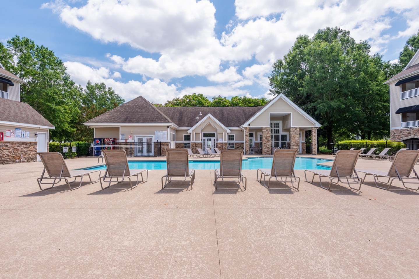 Allerton Place Apartments Image 14