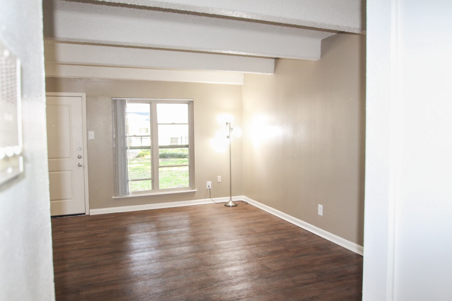 Harvard Square Apartments Image 11