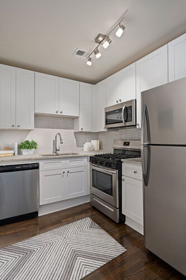 Highland Oaks Image 24