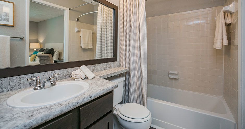 Arbors of Brentwood Image 33