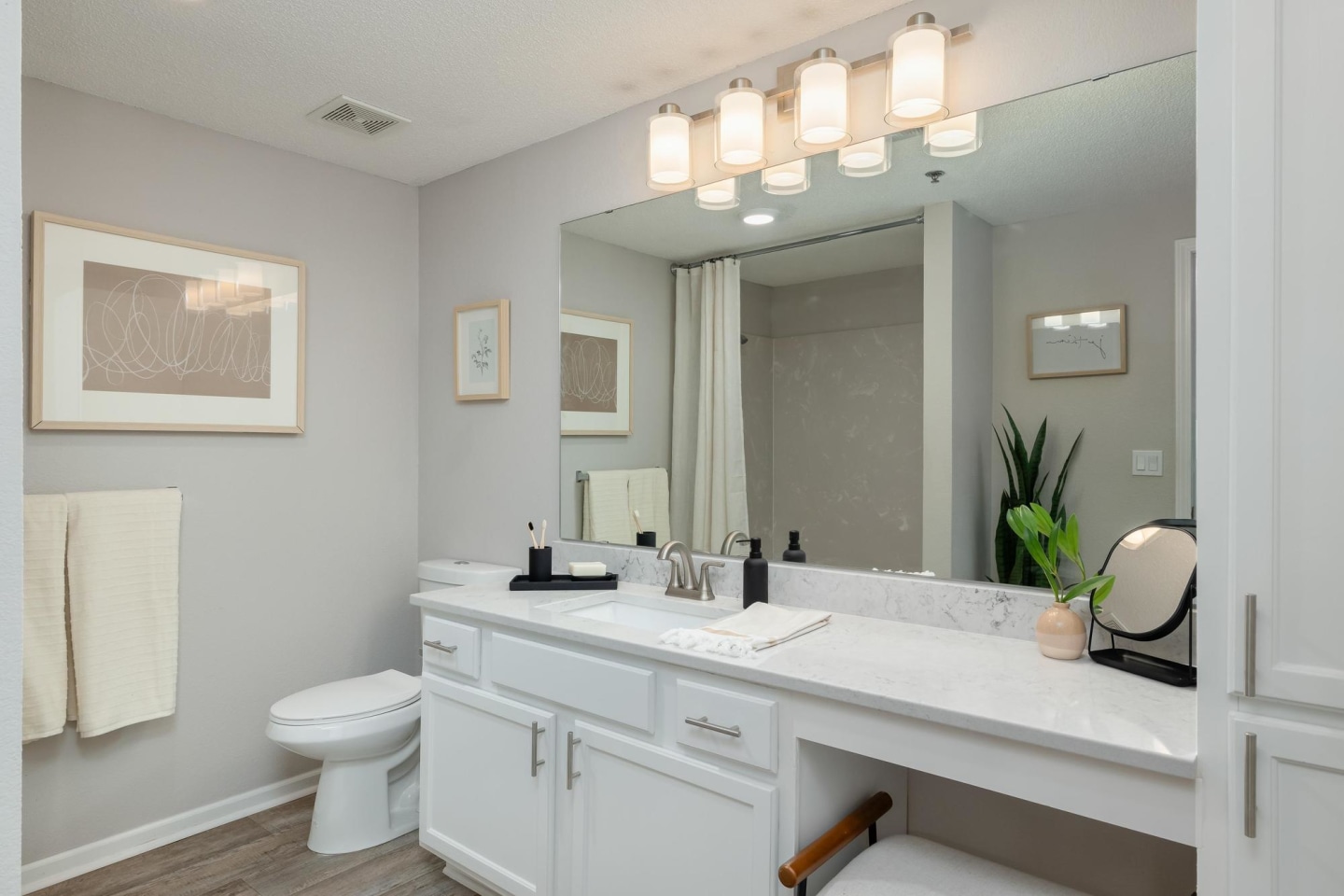 Jefferson Pointe Image 36