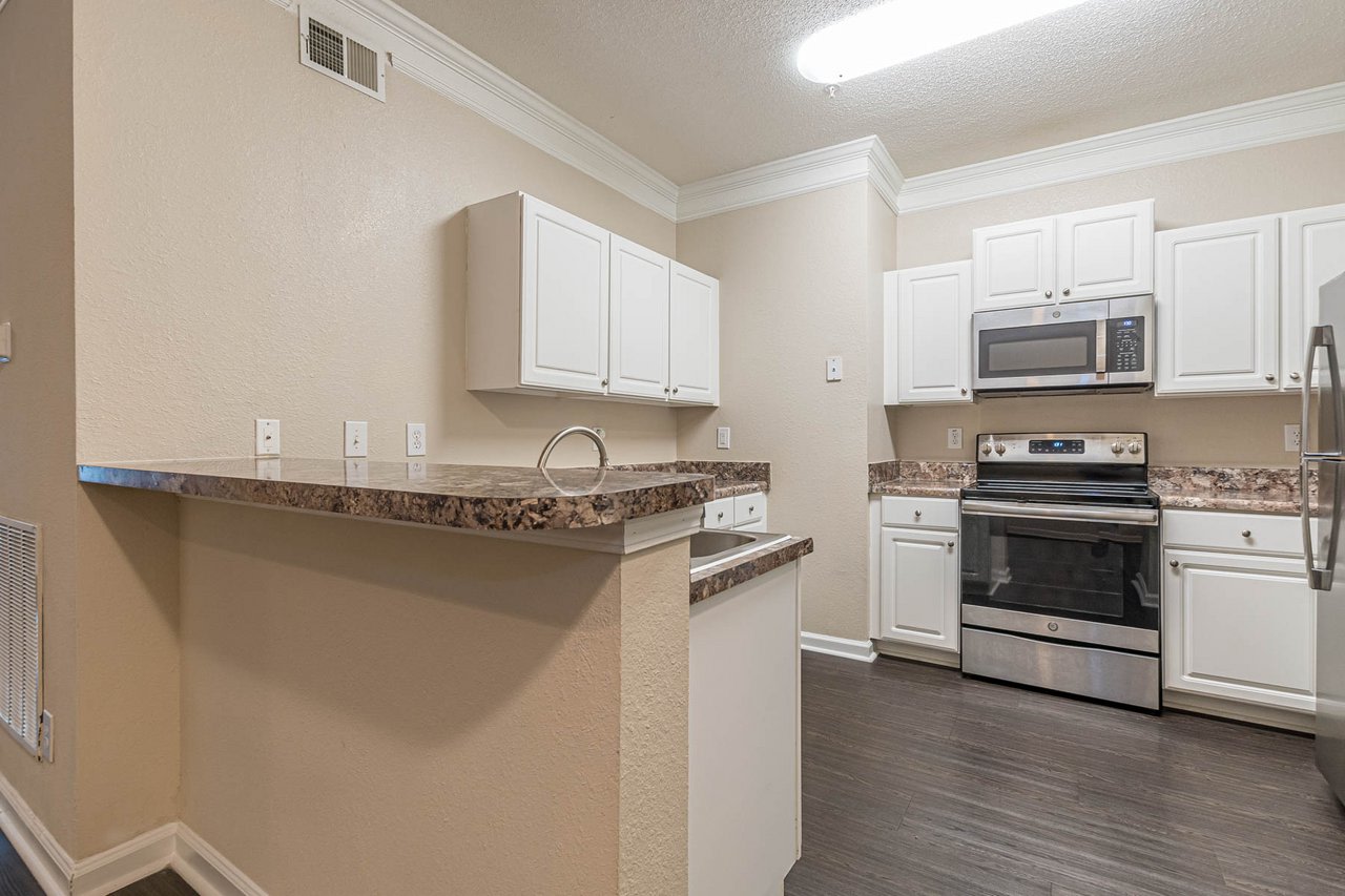 Villas at Newnan Crossing Image 2