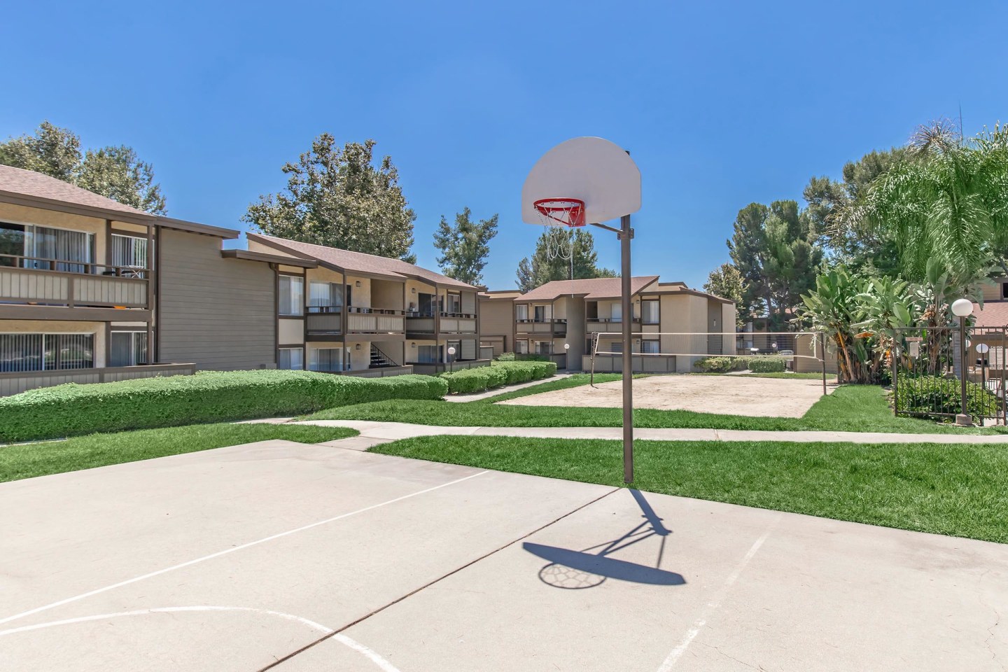 Birchwood Village Apartment Homes Image 7