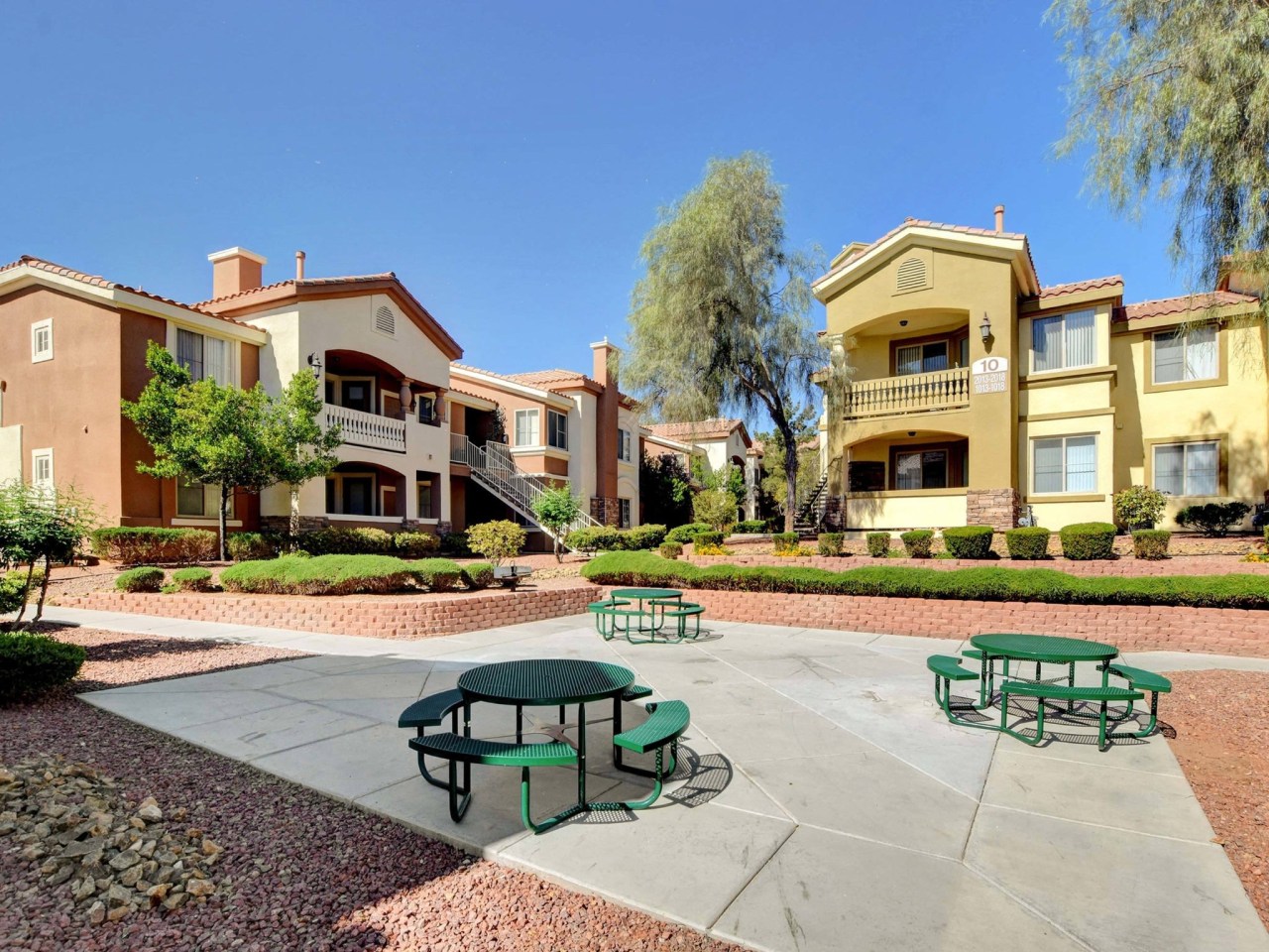 Coronado Bay Club Condo-Apartment Homes Image 14