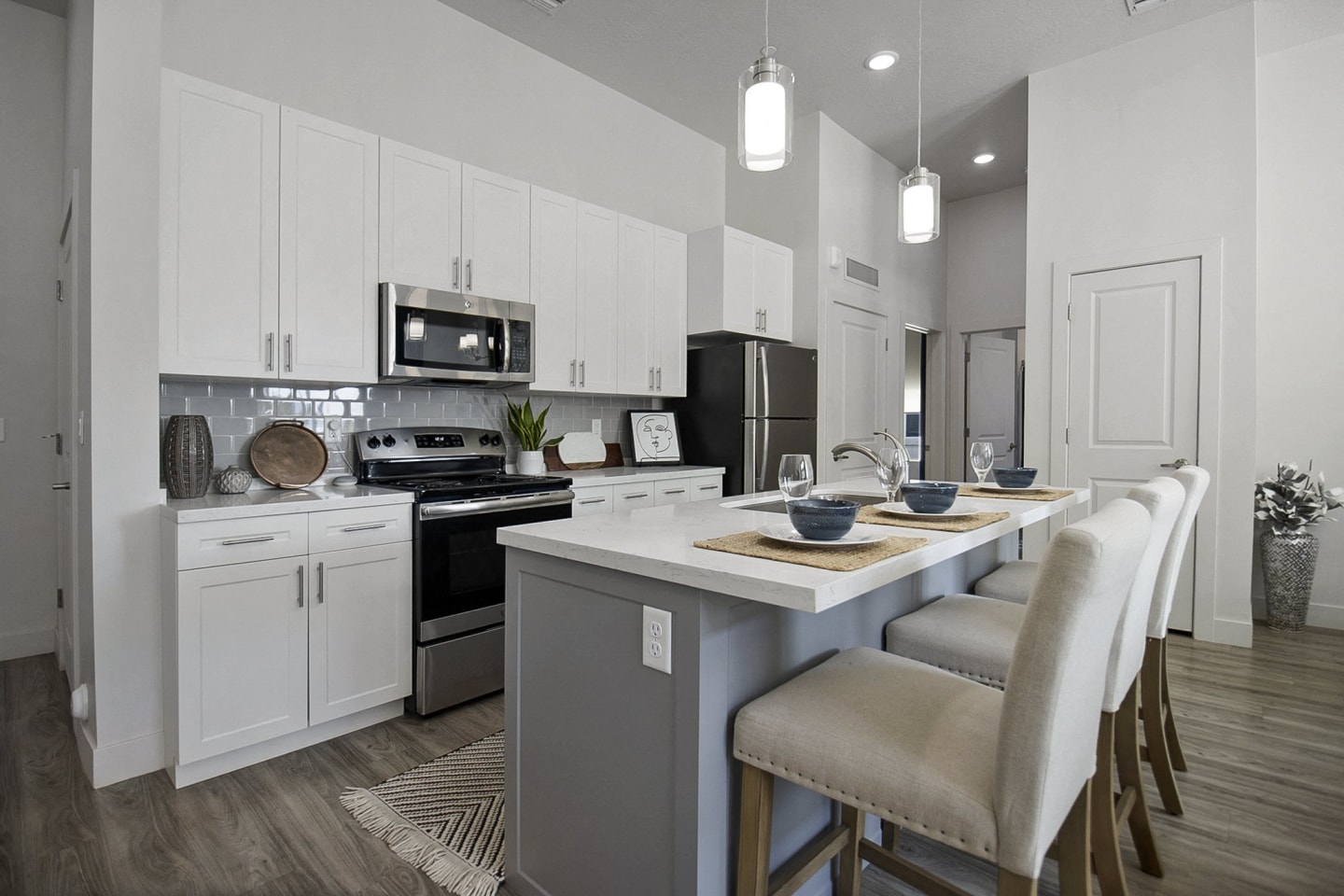 200 City View Image 46