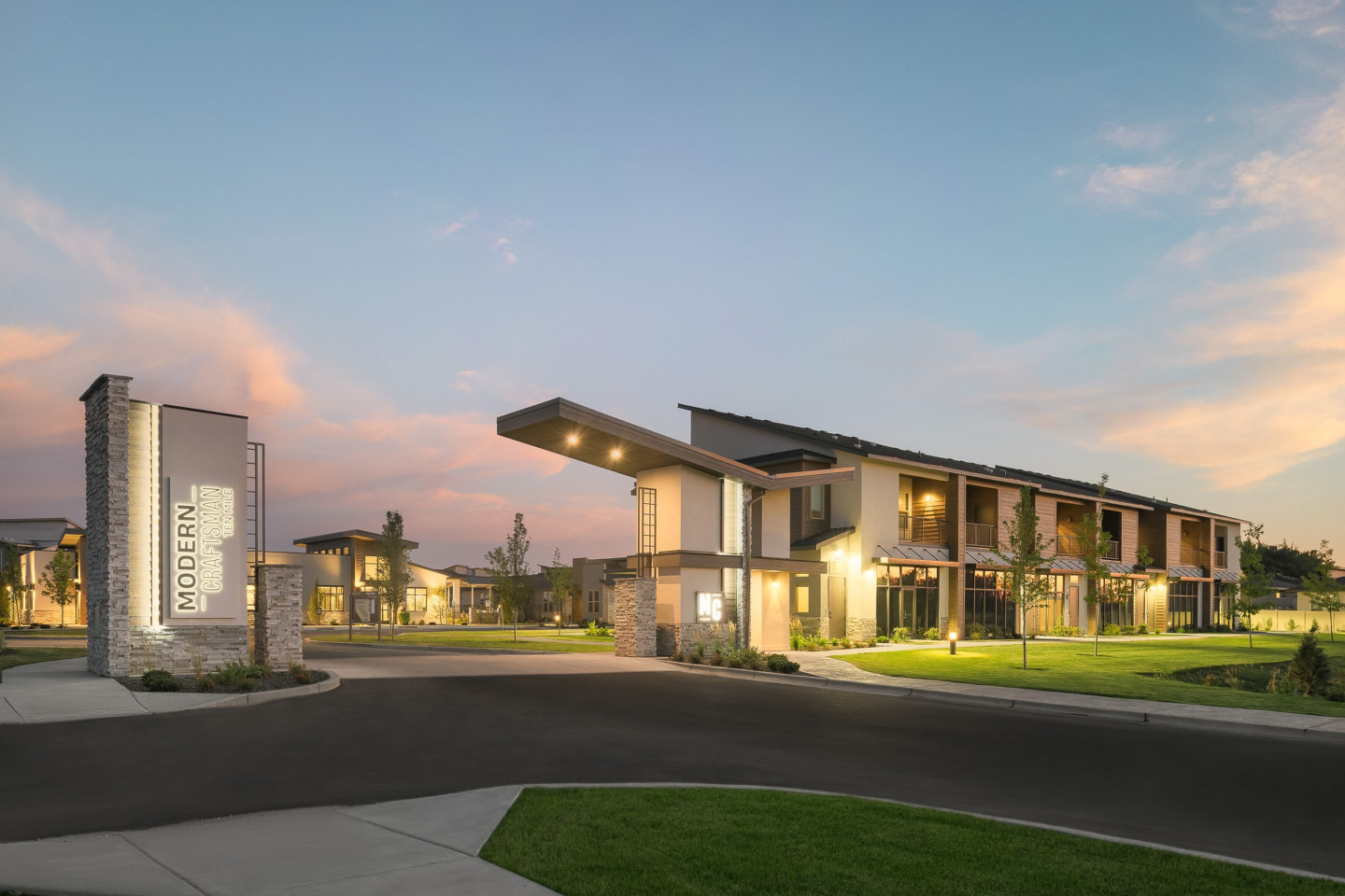 Modern Craftsman at Ten Mile Image 1