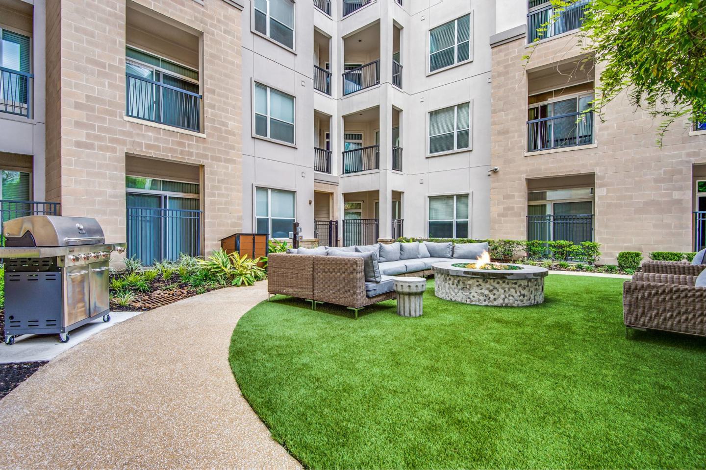 Domain at City Centre Image 1