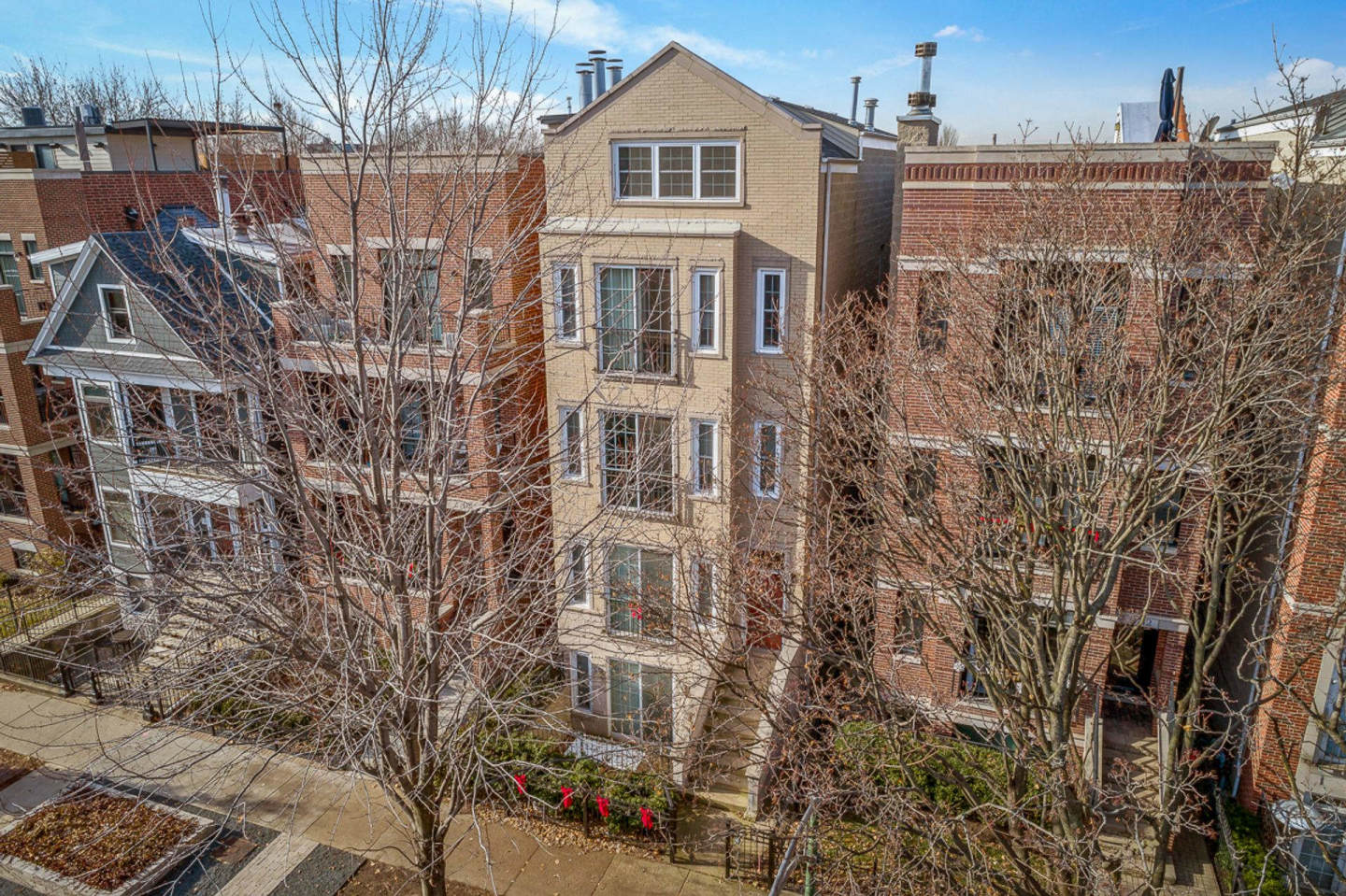 2710 N Wayne Image 1