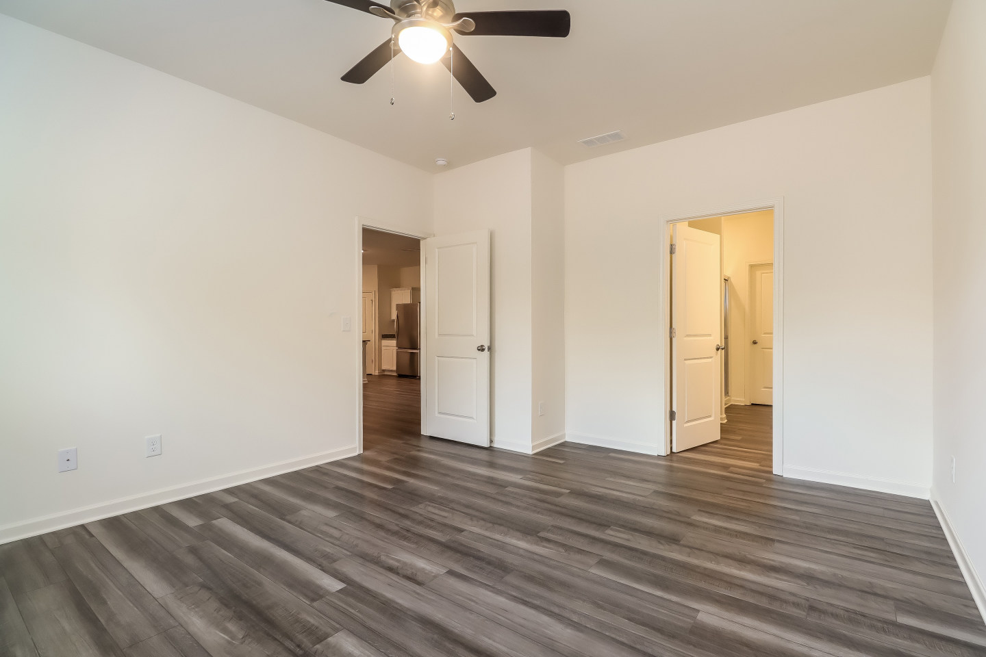 Liberty Grove Image 35