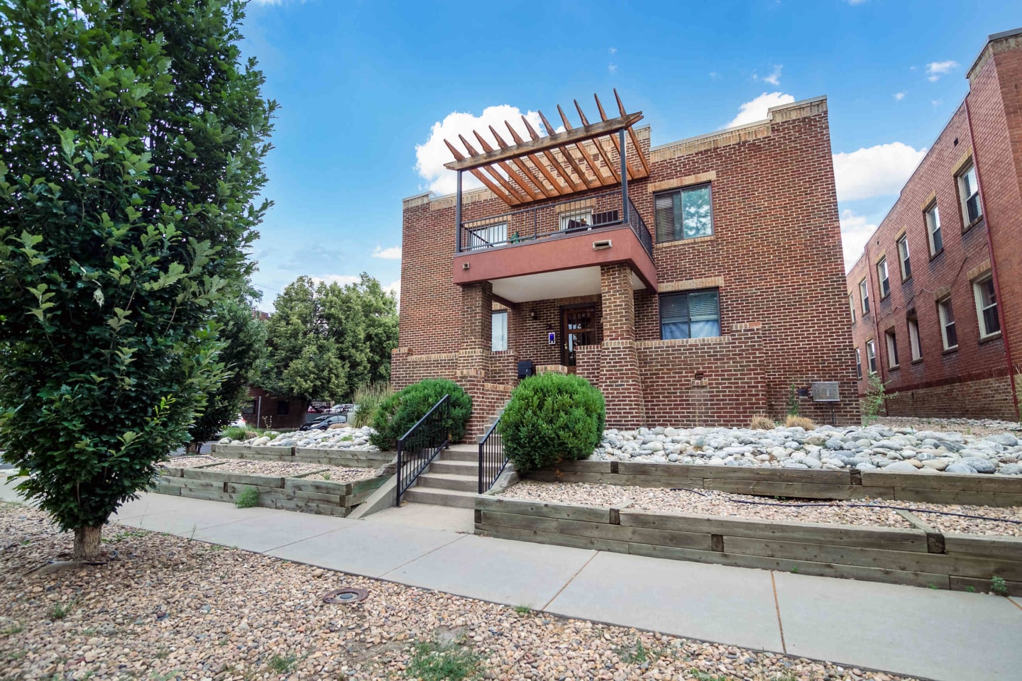 Crown Apartments Image 14