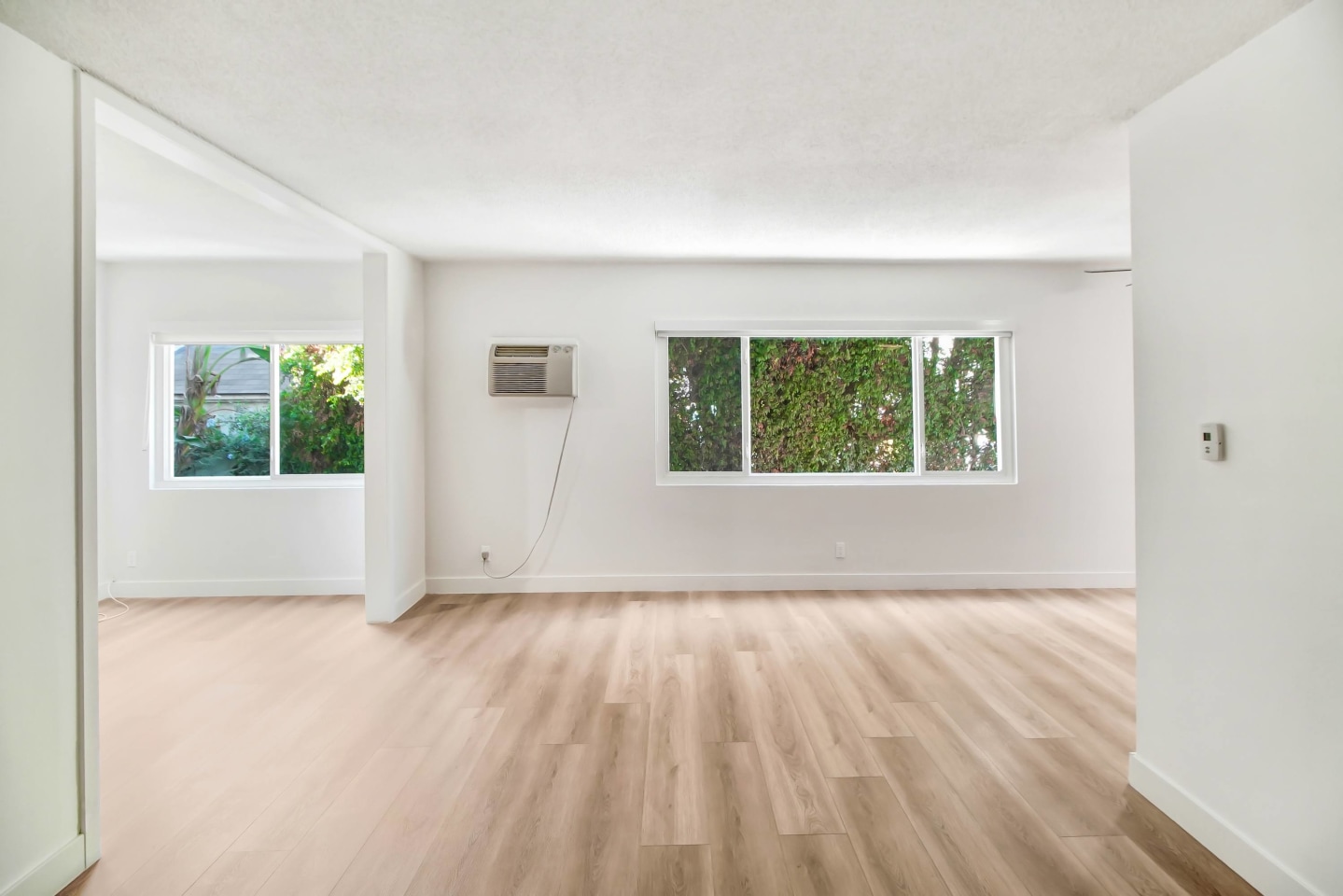 1545 N Laurel Image 5