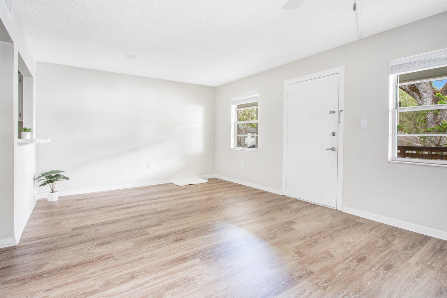 The Henry Apartments Image 18