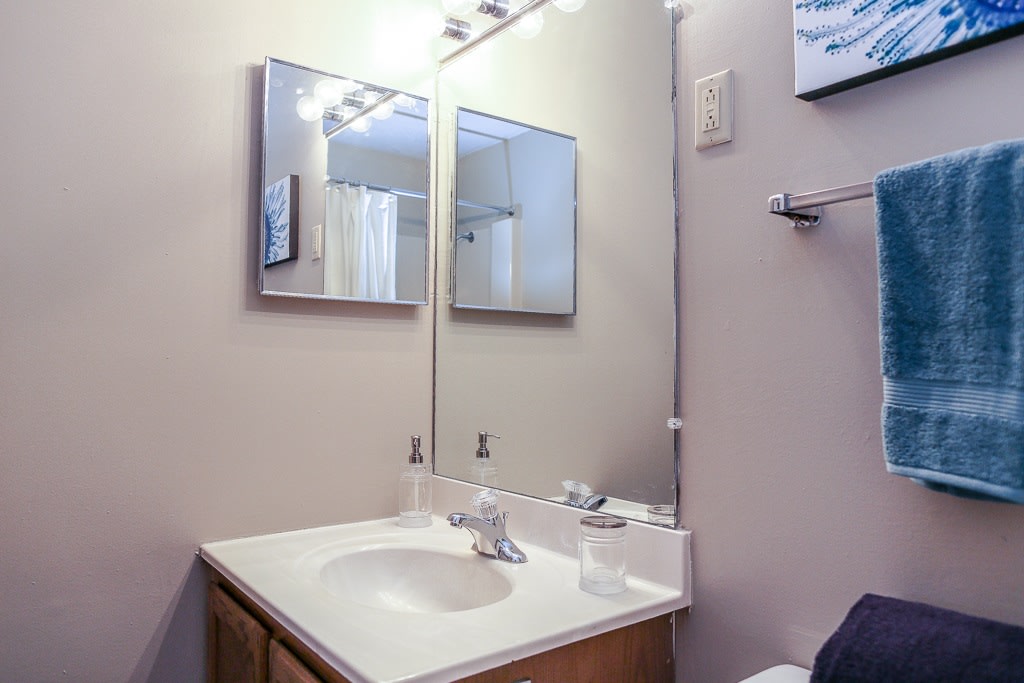 Cedar Point Apartments Image 17