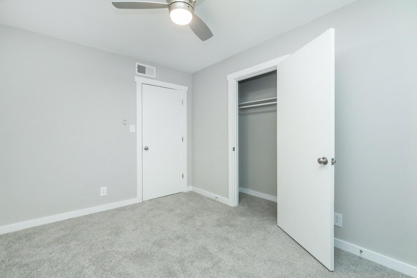 The Residences at 1671 Campbell Image 35