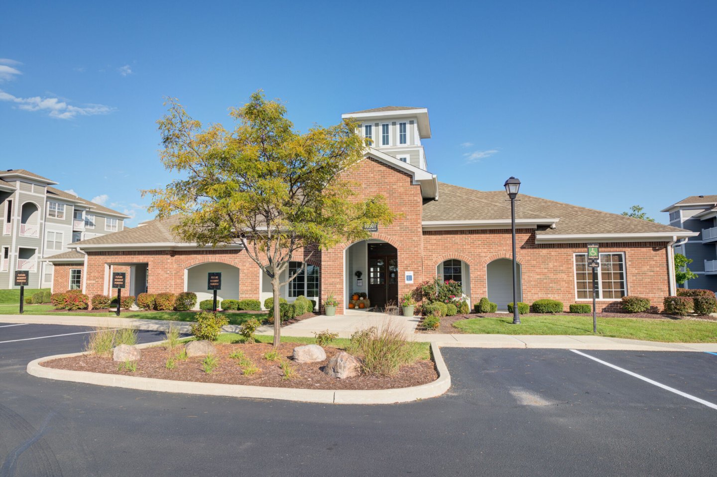 Oak Crossing Image 9