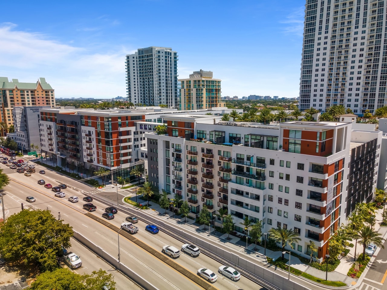 10X Las Olas Walk Image 49