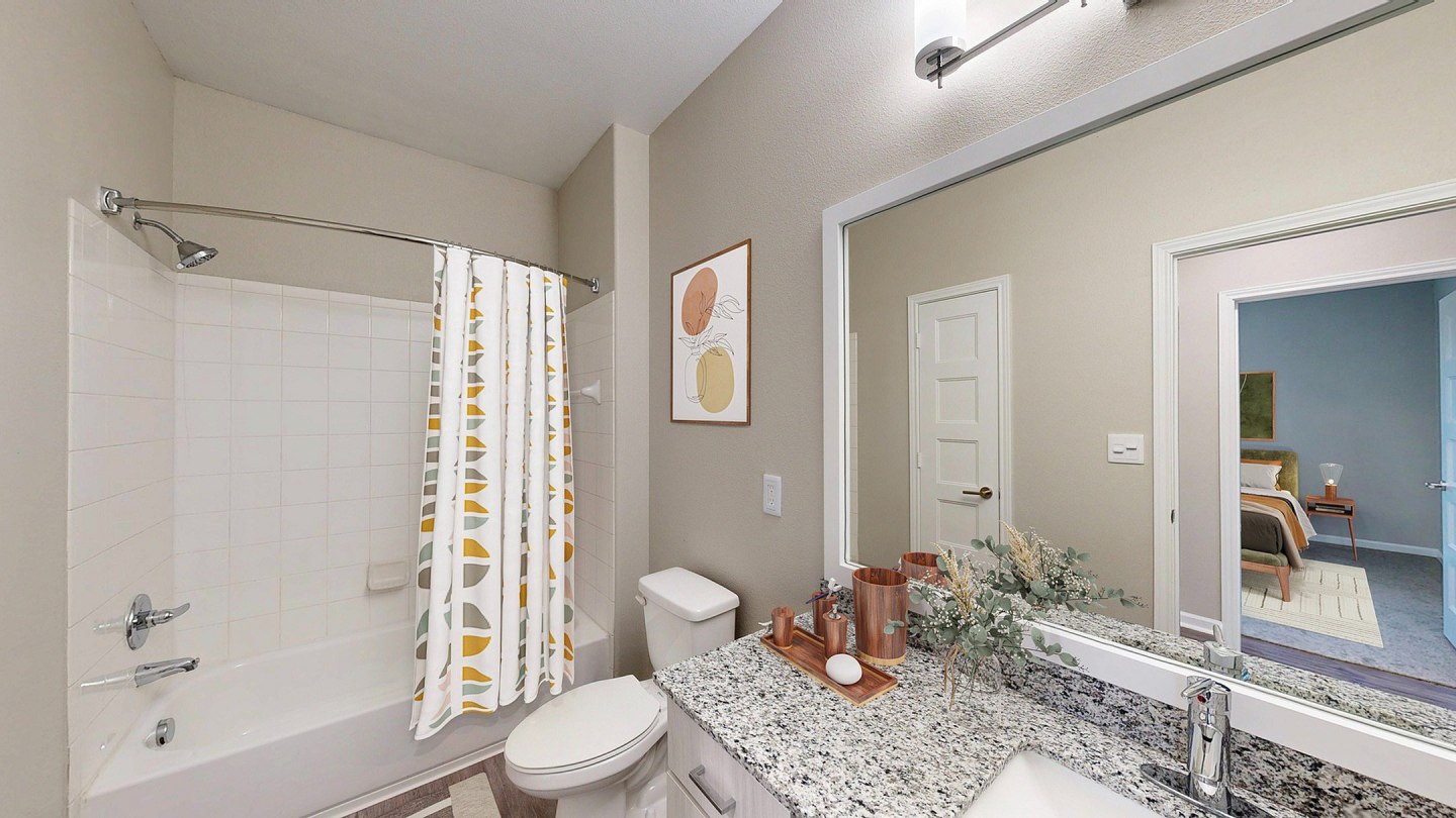 The Shores Apartments Image 10
