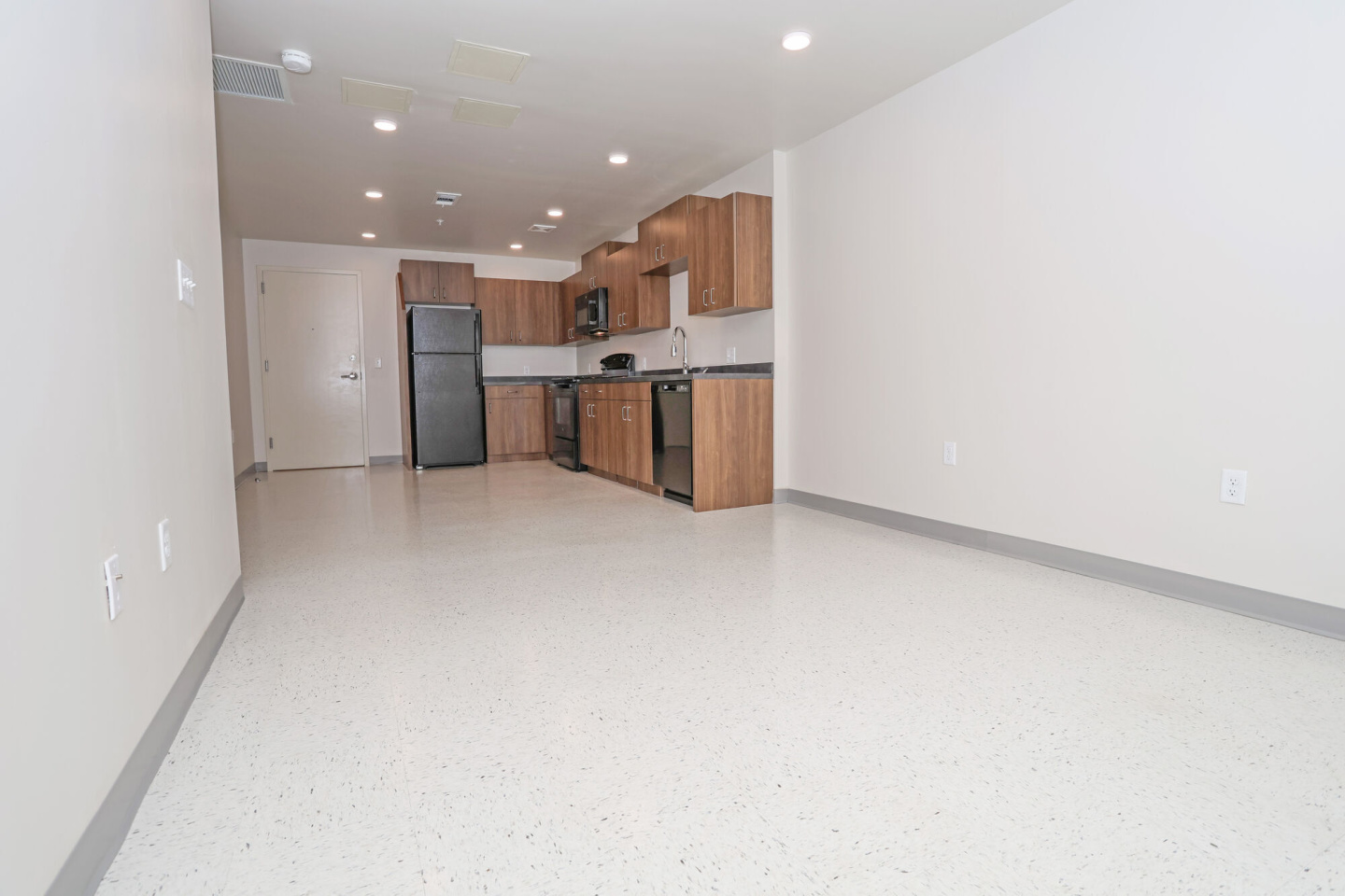 Landmark 301-Senior Living Image 36
