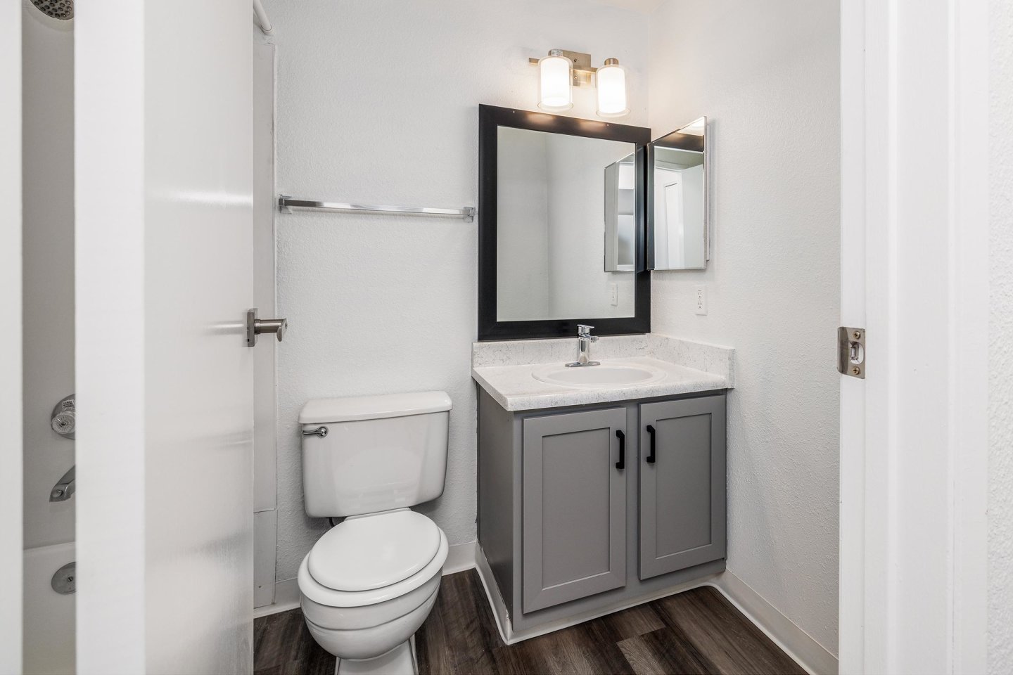 Garden Pointe Image 32