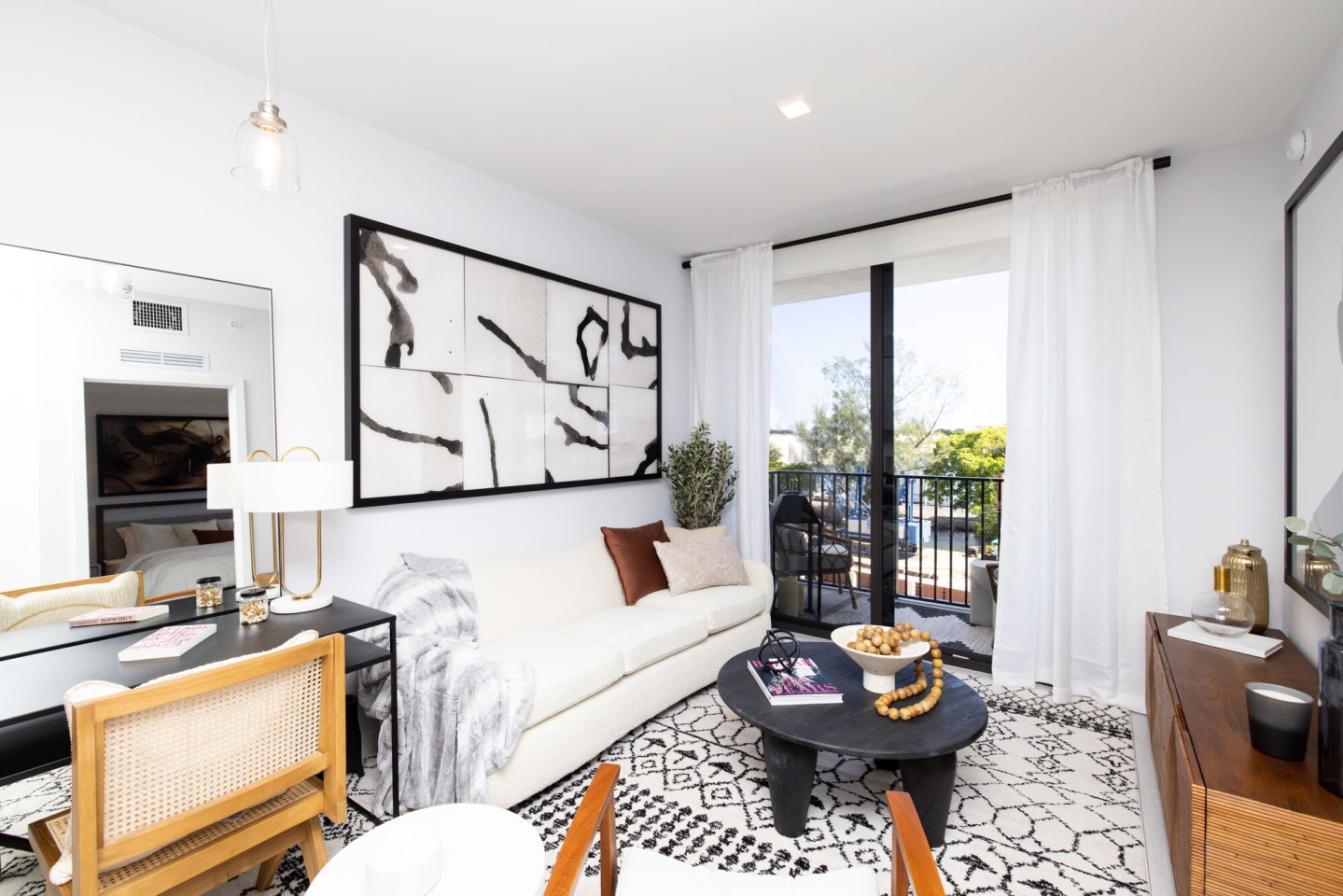 Oasis Pointe Residences Image 27