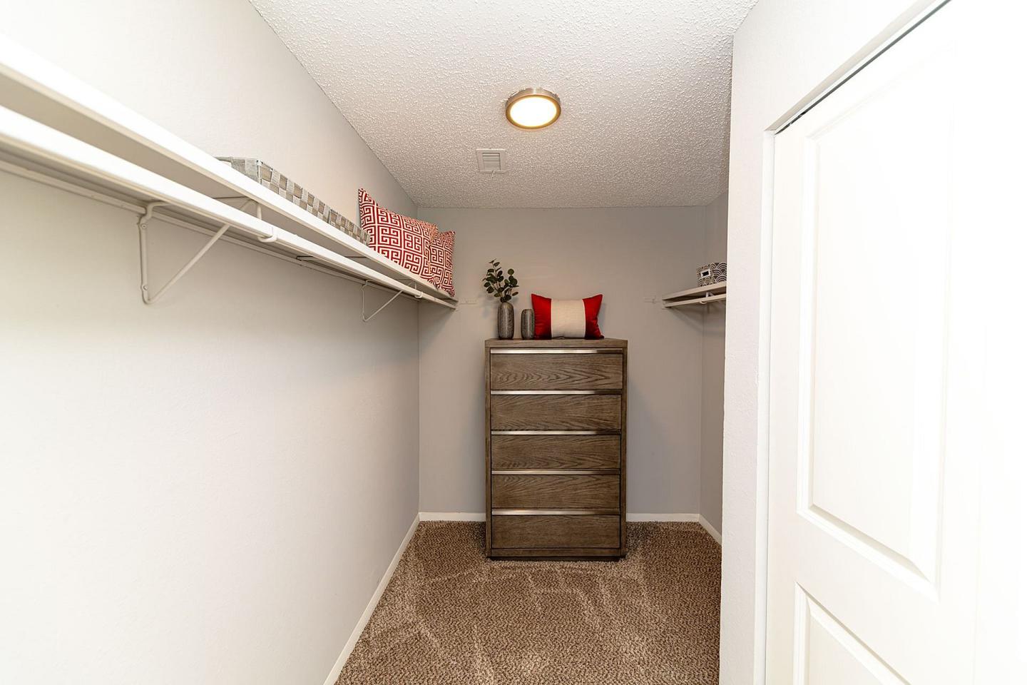 Hudson on the Greenway Apartments Image 17