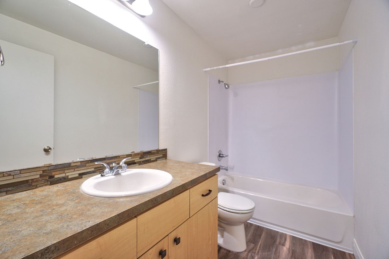 Block 88 Image 16