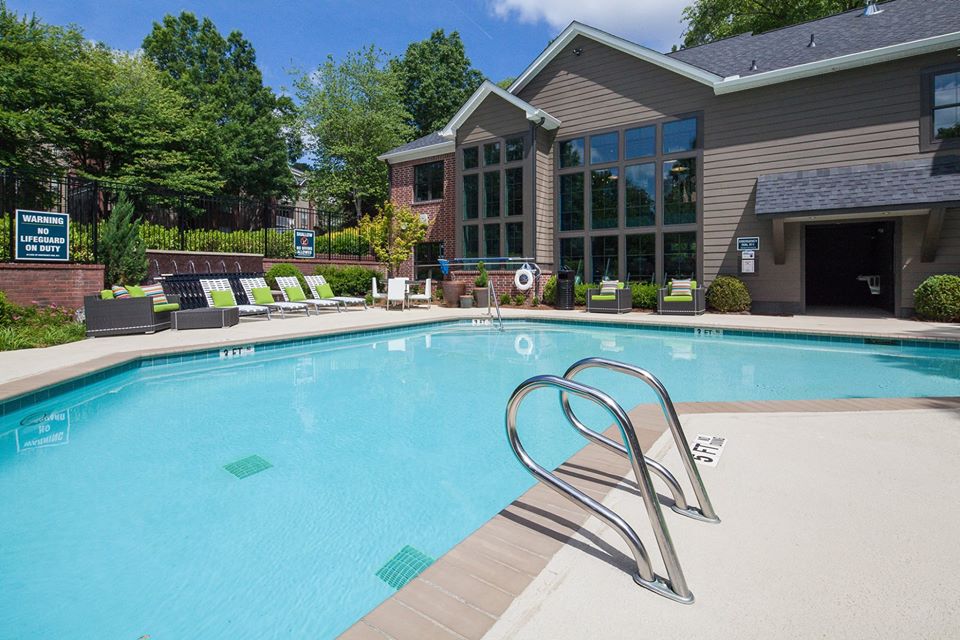 The Pointe at Lenox Park Image 10