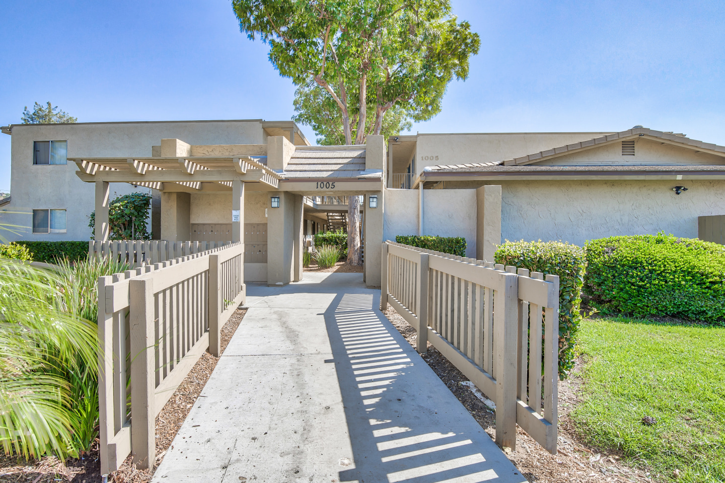 Monterey Apartments Image 24