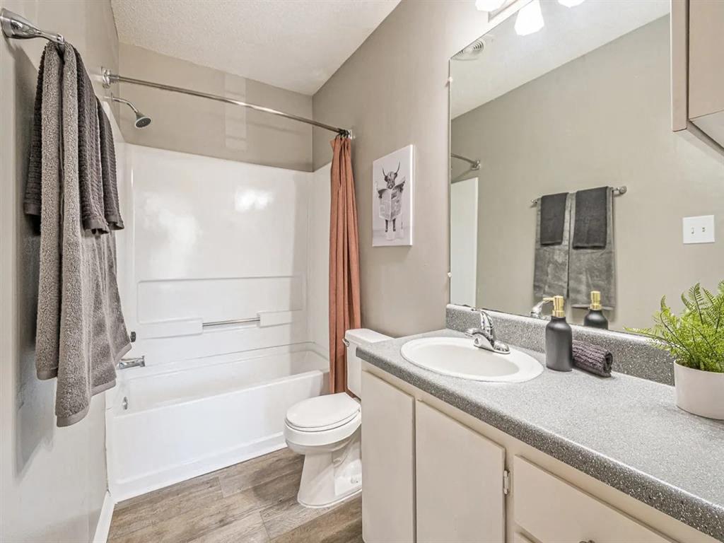 Lancaster Ridge Image 9