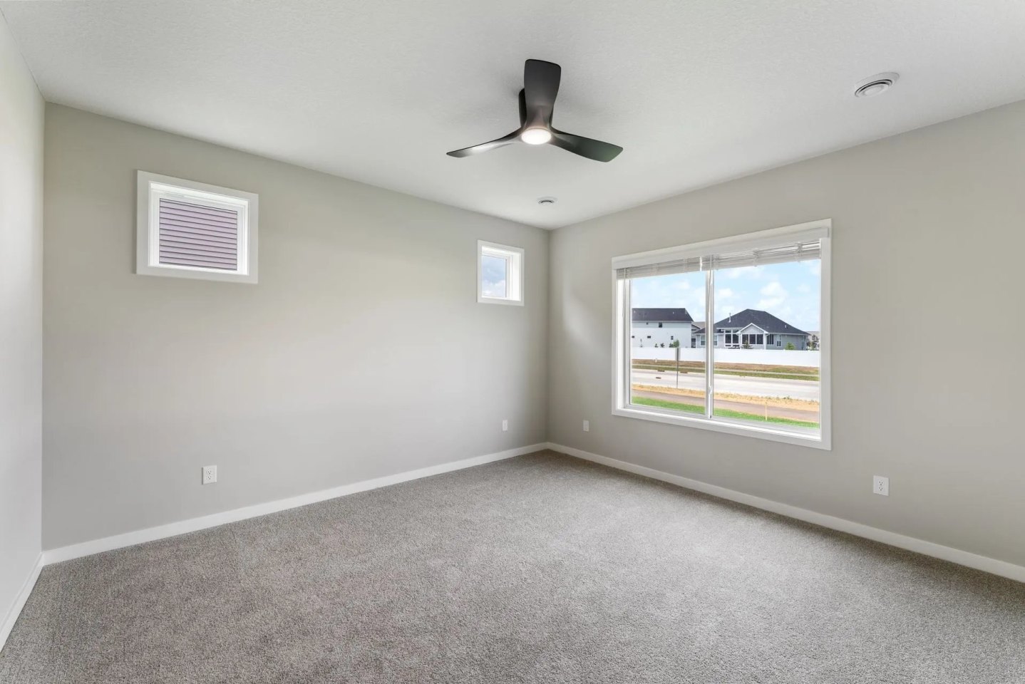Acclaim of Woodbury Image 6