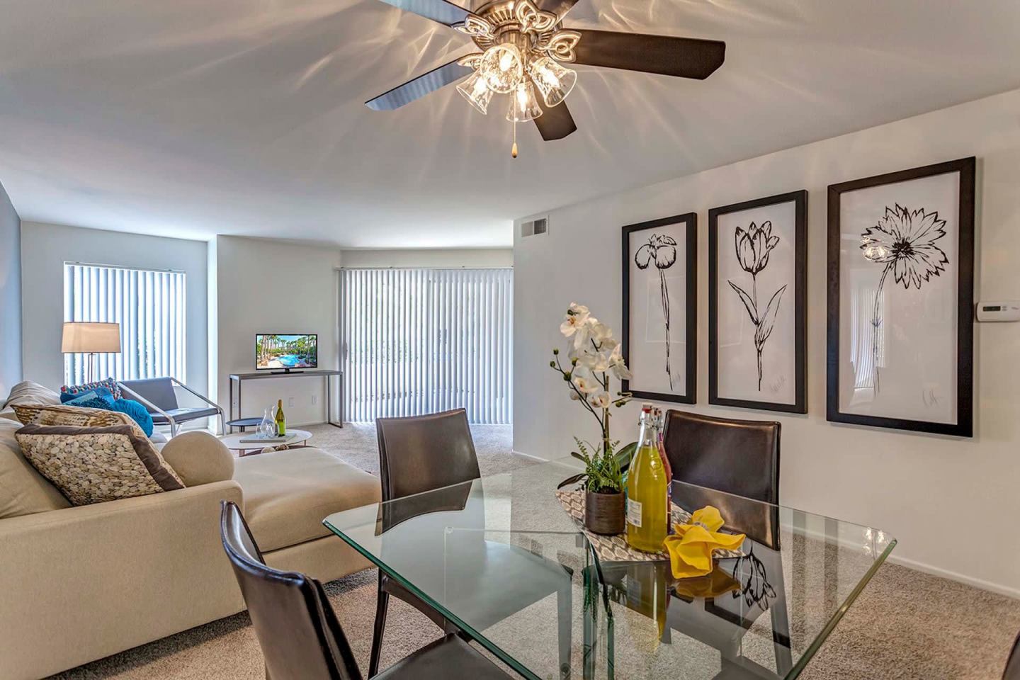 The Grand Costa Mesa Image 25