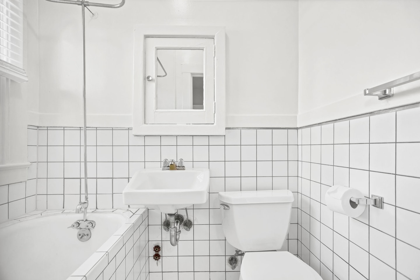 1025 Post Apartments Image 9