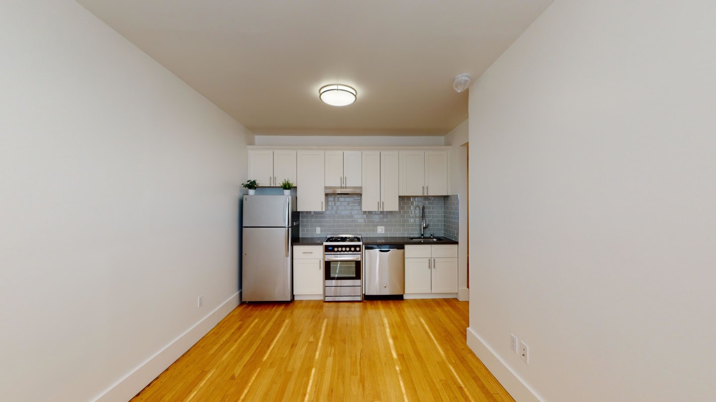 720 Jones Street Image 24