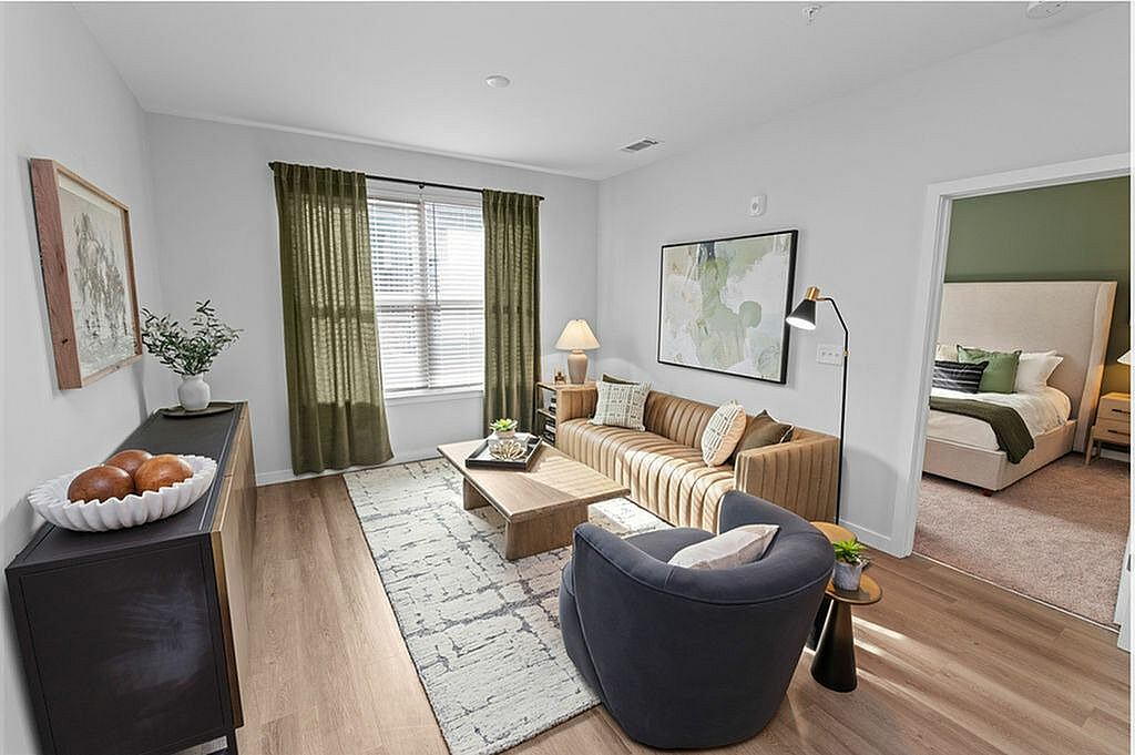 Perimeter Pointe Image 11