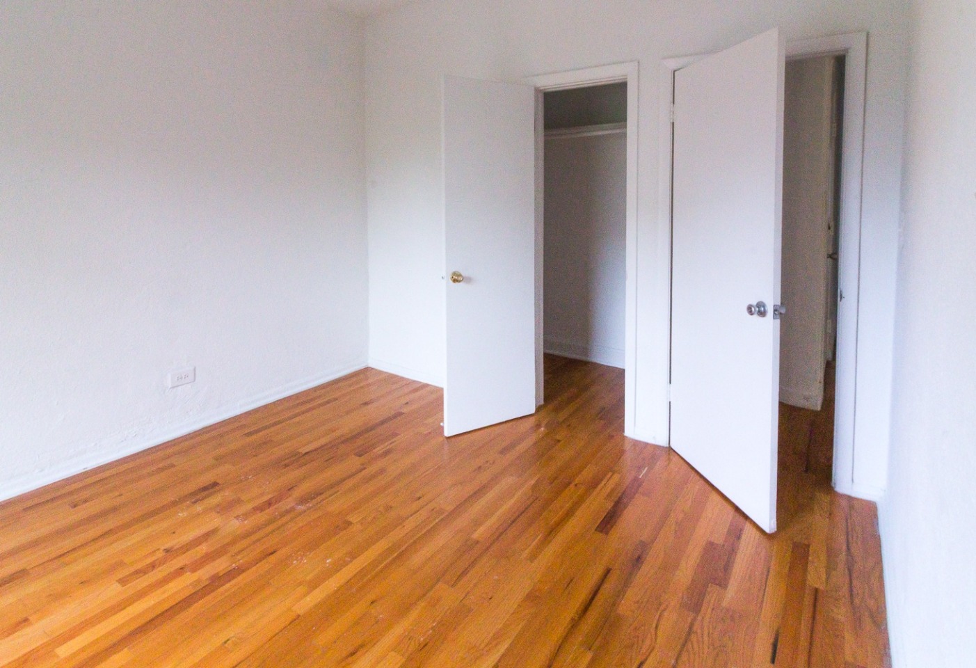 1515 E. 54th Street Image 18