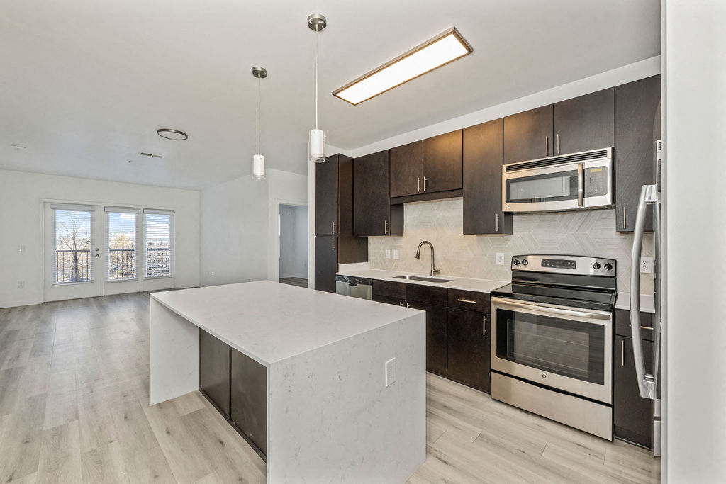 Midtown 205 Image 26
