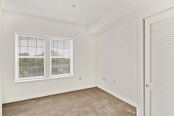 Guilford Manor Image 2
