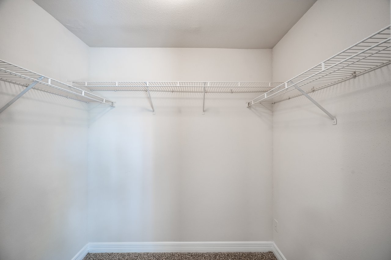 St. Andrews Apartments Image 9
