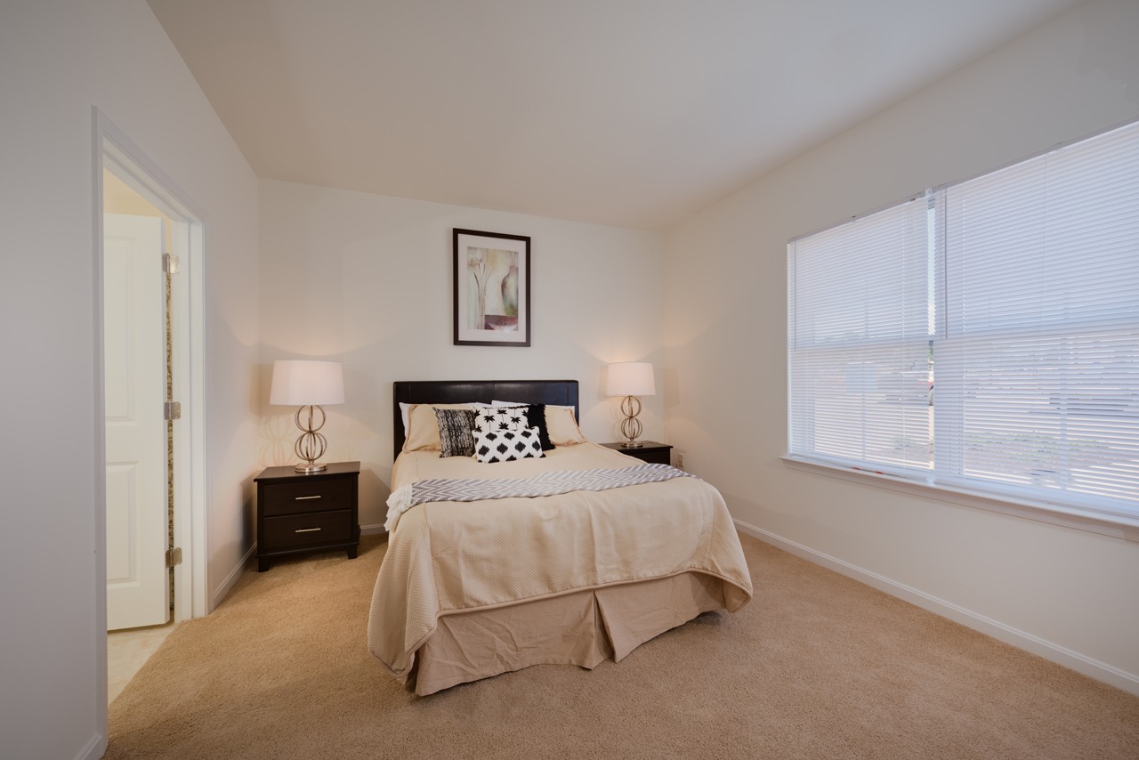 Residences at Jefferson Crossing Image 7