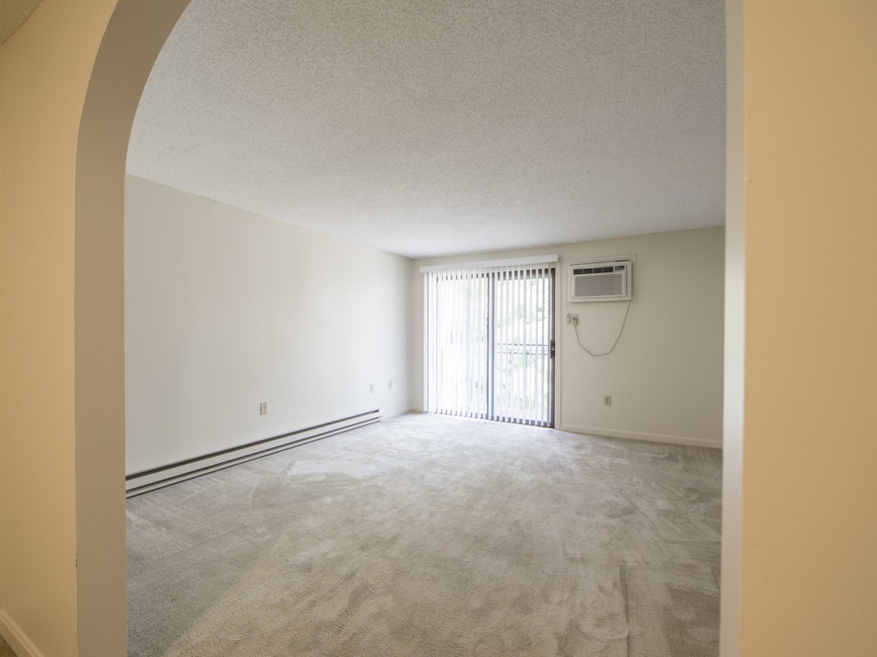 PRINCETON PLACE APARTMENTS Image 7