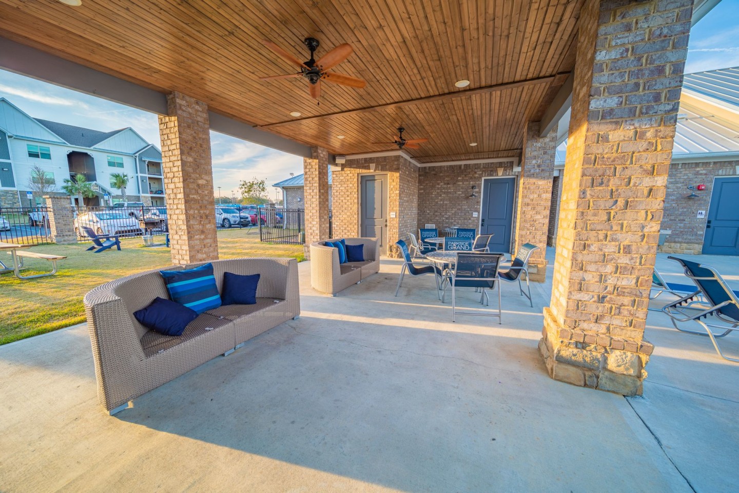 Parkside Grand Image 7