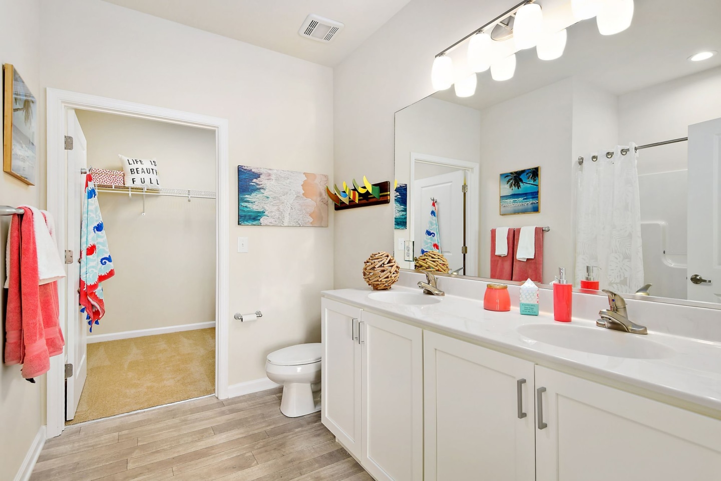 Oceans East Luxury Apartment Homes Image 5
