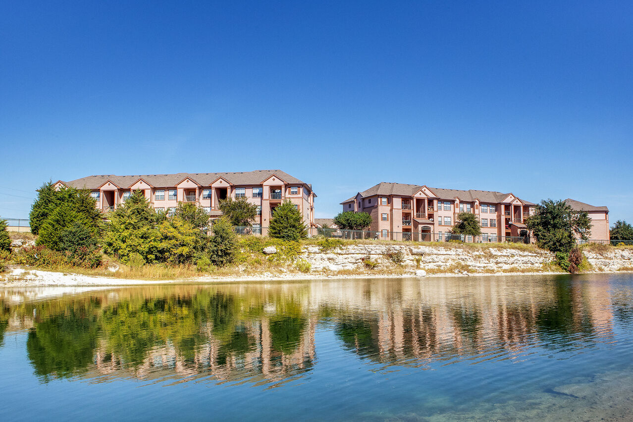 Blue Lake Villas II Image 37