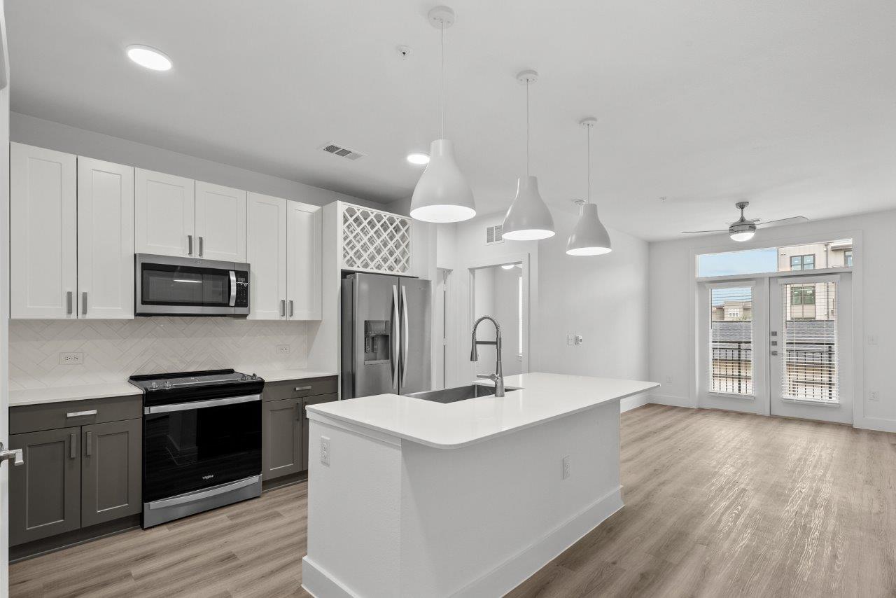 Lenox Katy Crossing Image 18