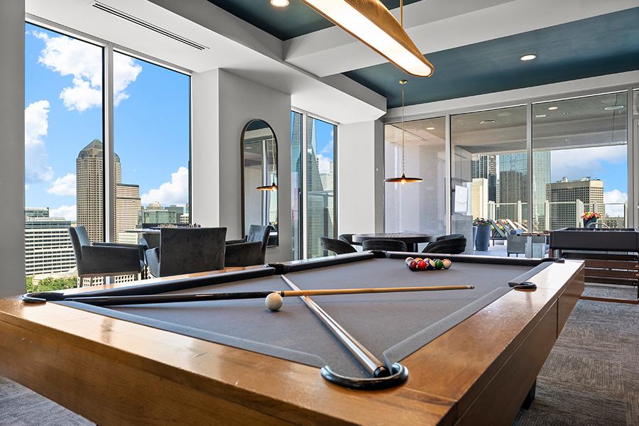 SkyHouse Dallas Apartments Victory Park Image 9