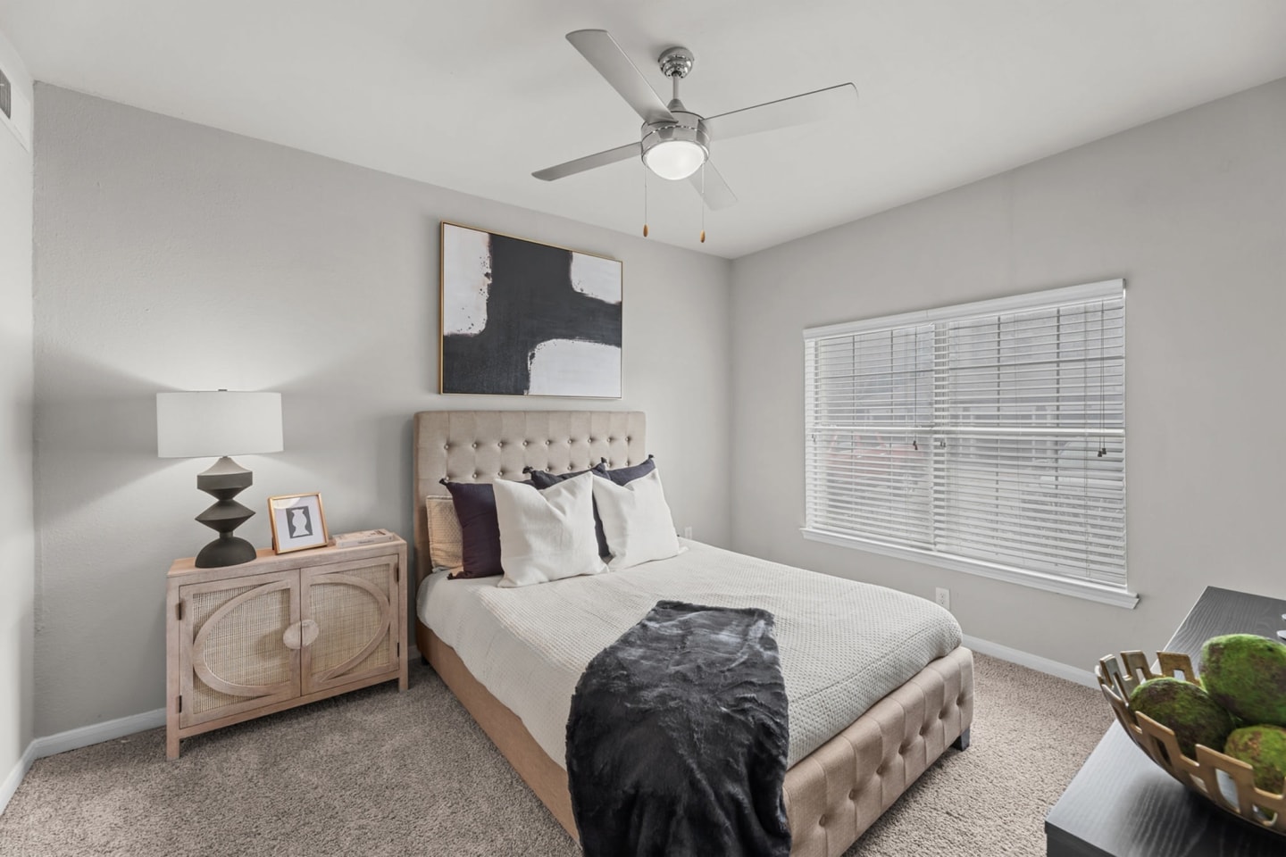 Aspect Image 12