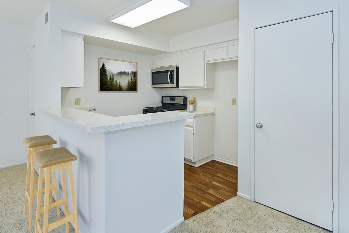 Riverpark apartment homes Image 59