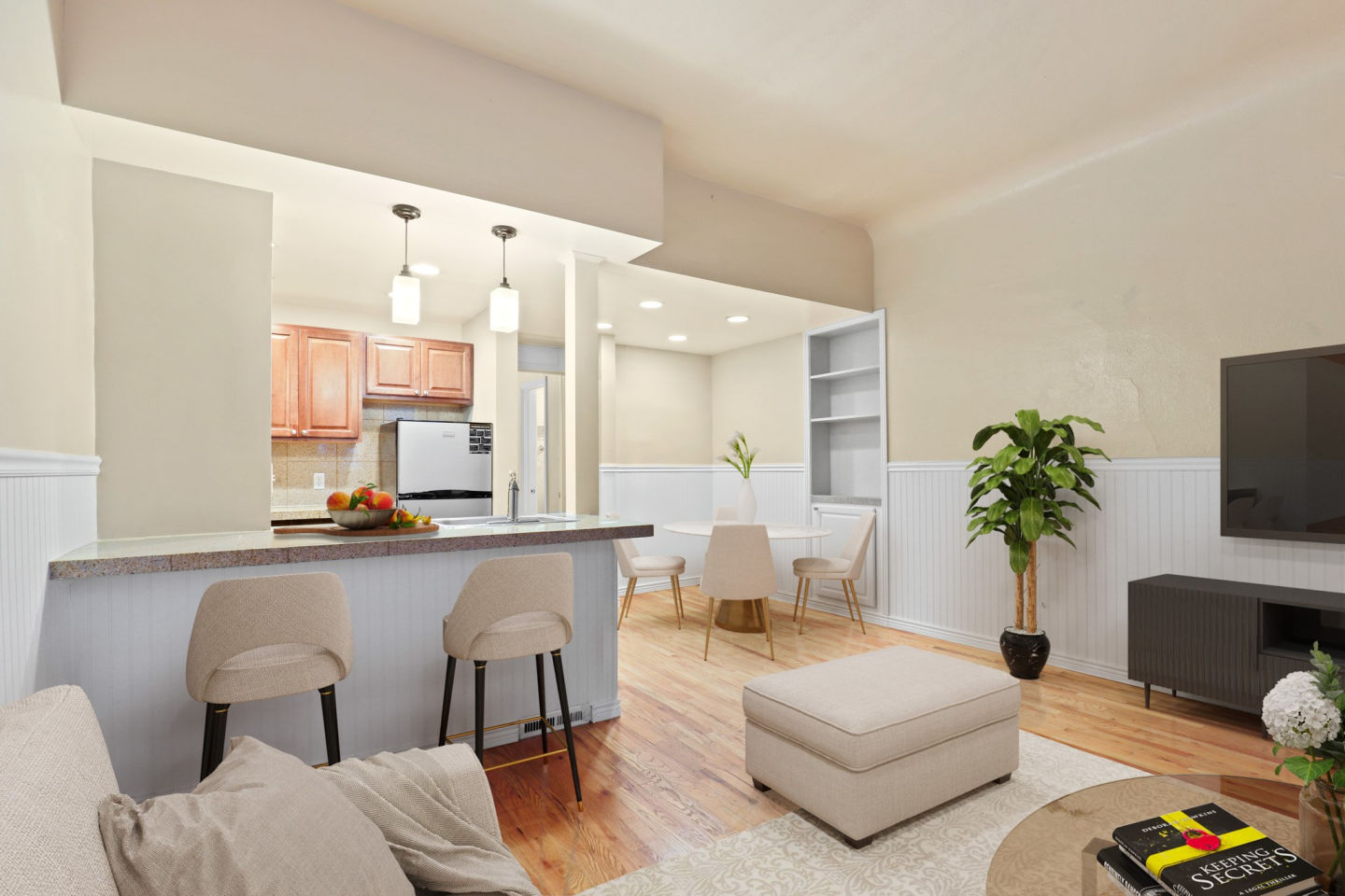 1141 Washington Image 6