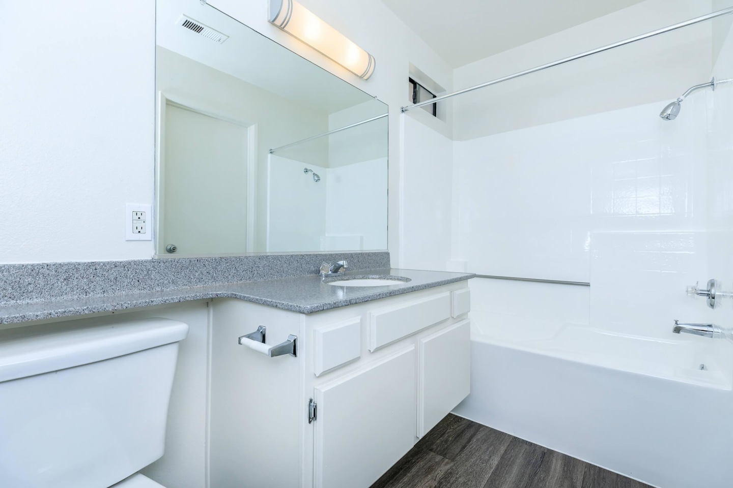 Spring Lakes Apartment Homes Image 55