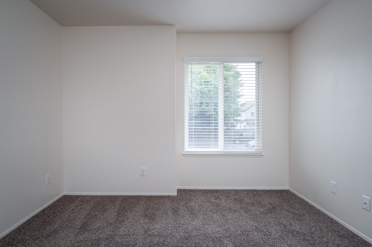 Fernwood Court Image 7